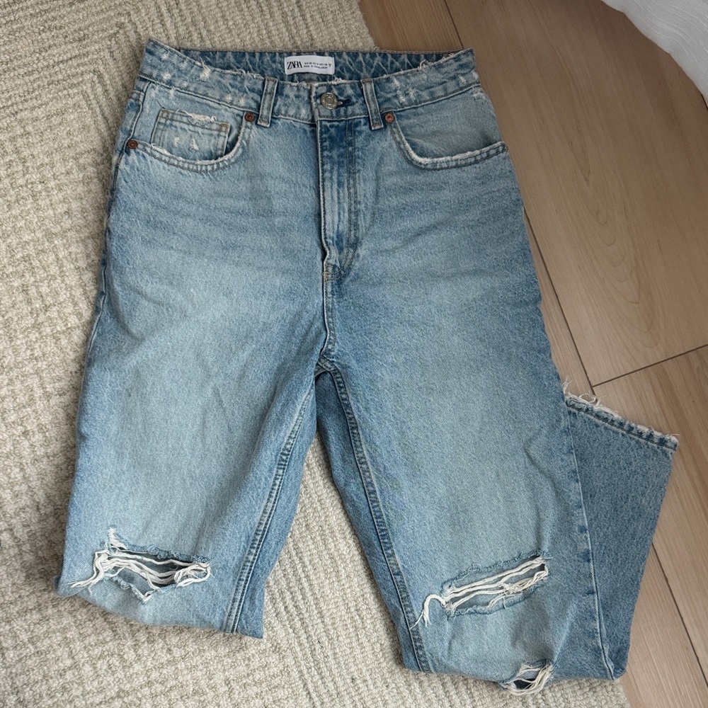 Zara Light Blue Ripped Jeans